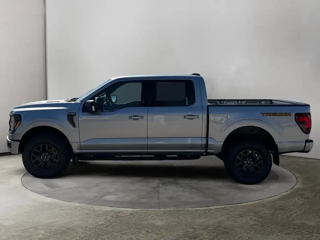 Ford F-150 2026 photo 2