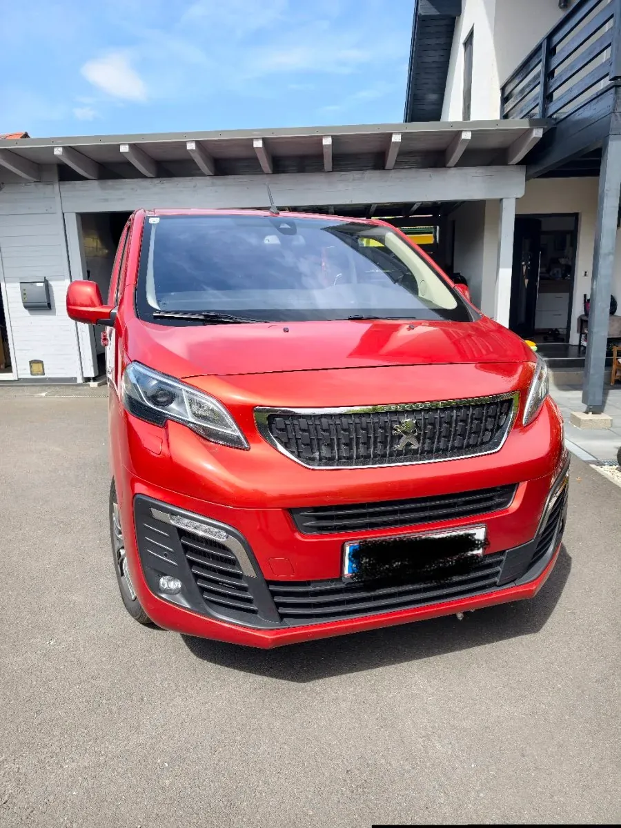 Peugeot Traveller 2019 photo 2