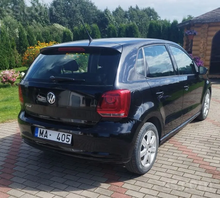 Volkswagen Polo 2010 photo 5