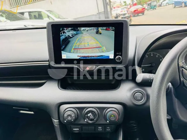 Toyota Yaris 2024 photo 4
