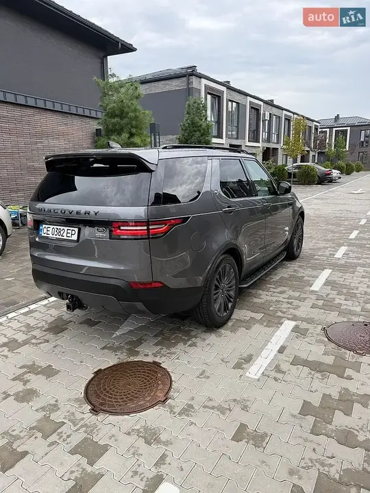 Land Rover Discovery 2019 photo 5