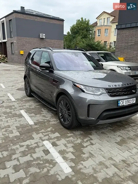 Land Rover Discovery 2019 photo 3