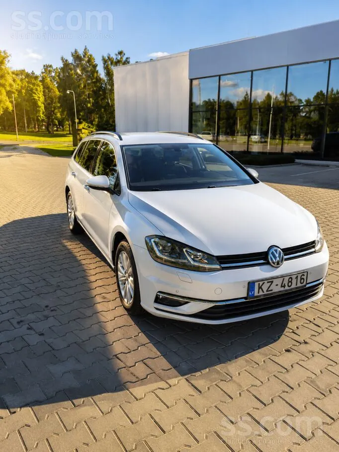 Volkswagen Golf 2017 photo 2