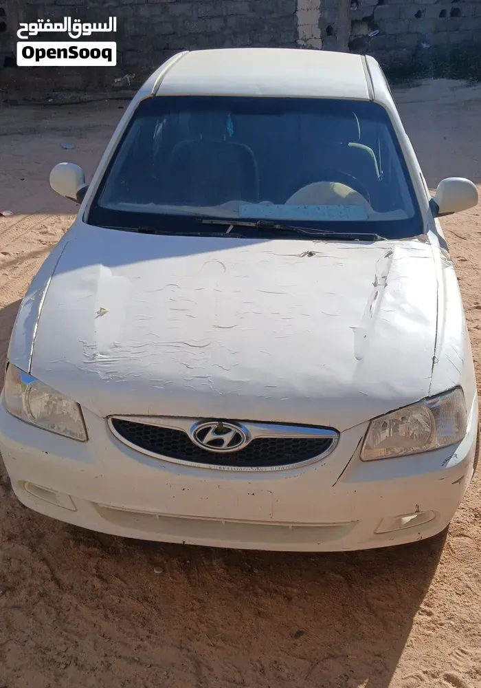Hyundai Verna 2010 photo 5