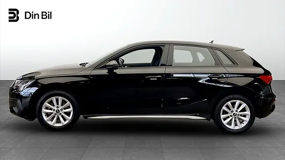 Audi A3 2023 photo 2
