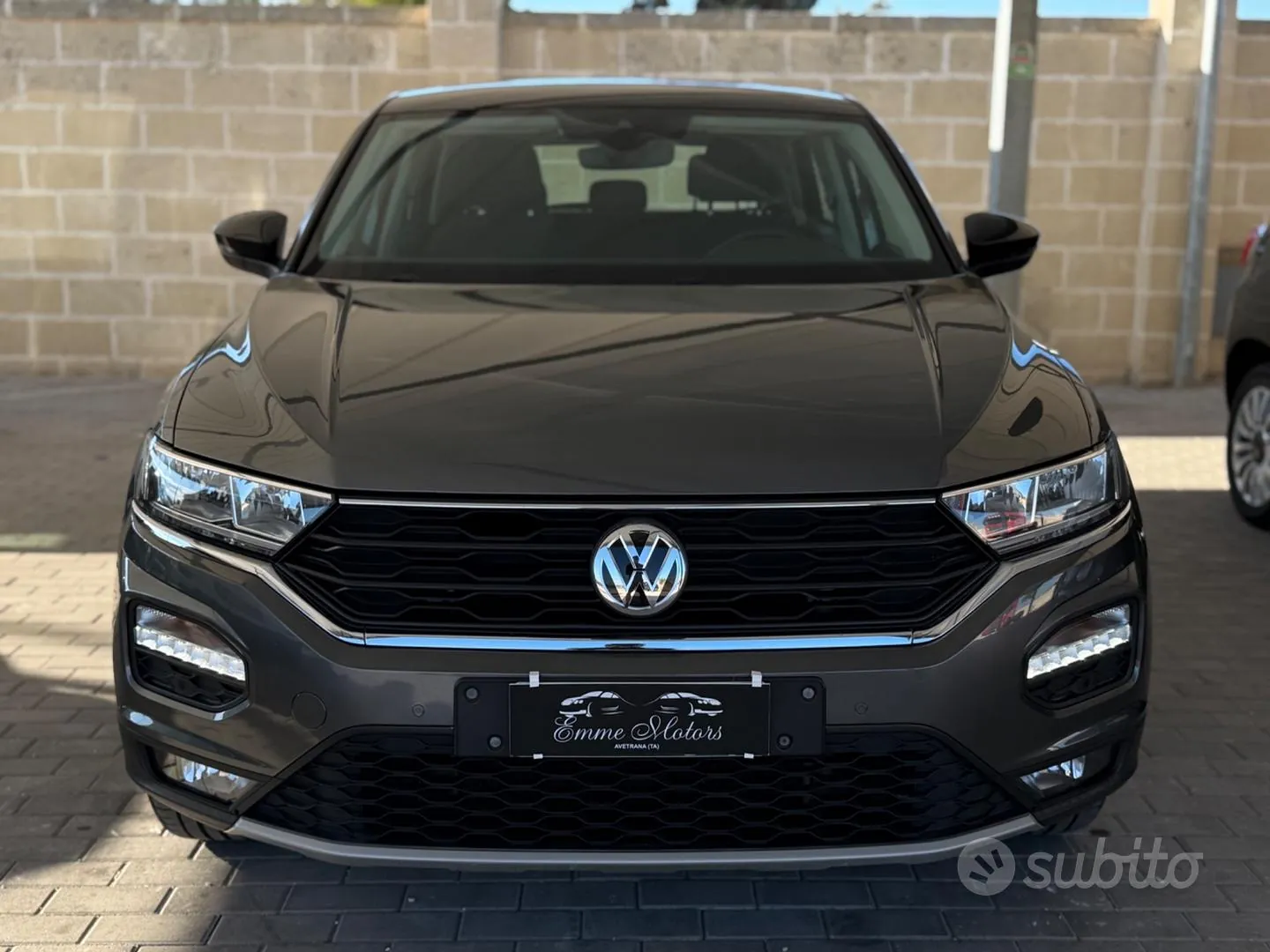 Volkswagen T-Roc 2019 photo 2