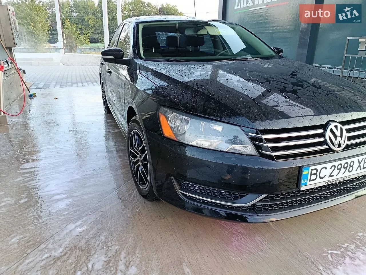 Volkswagen Passat 2013 photo 2