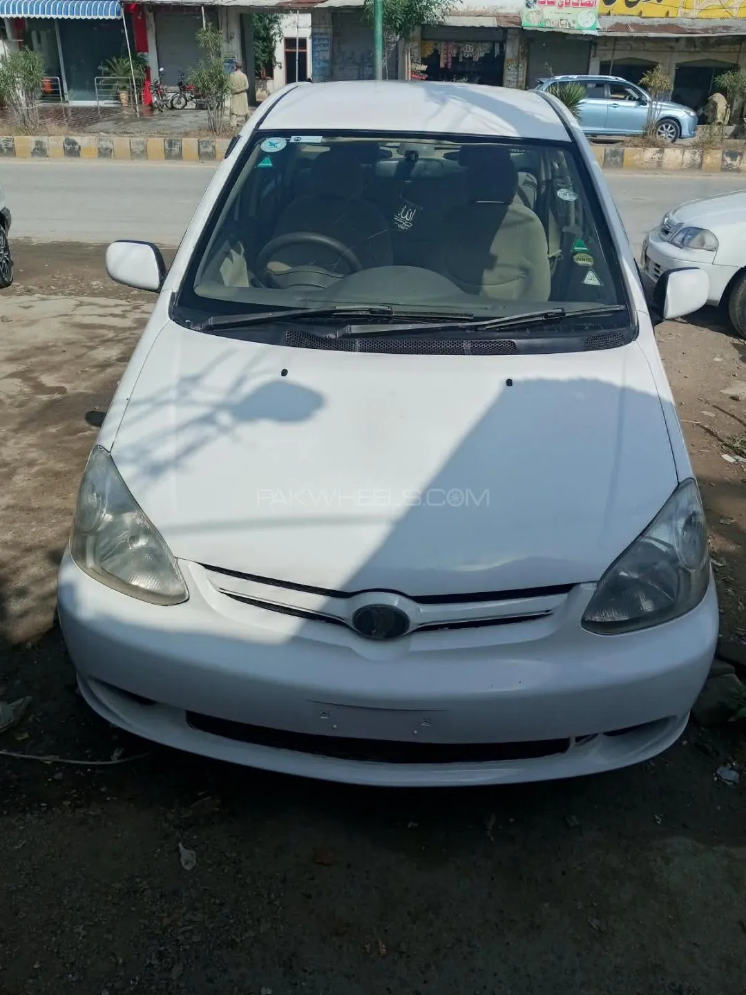 Toyota Platz