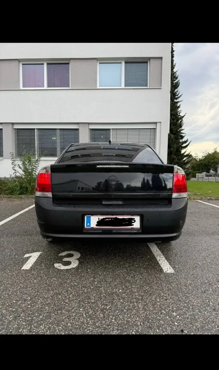 Opel Vectra 2009 photo 3