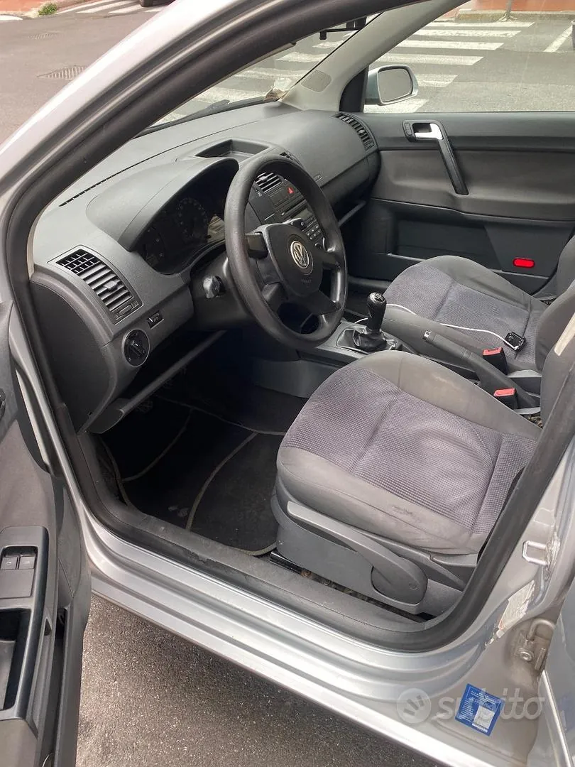 Volkswagen Polo 2006 photo 5