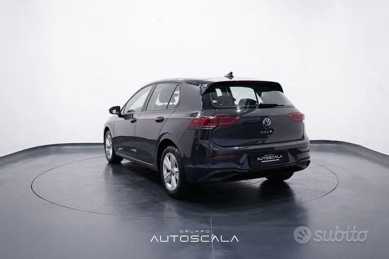 Volkswagen Golf 2022 photo 4
