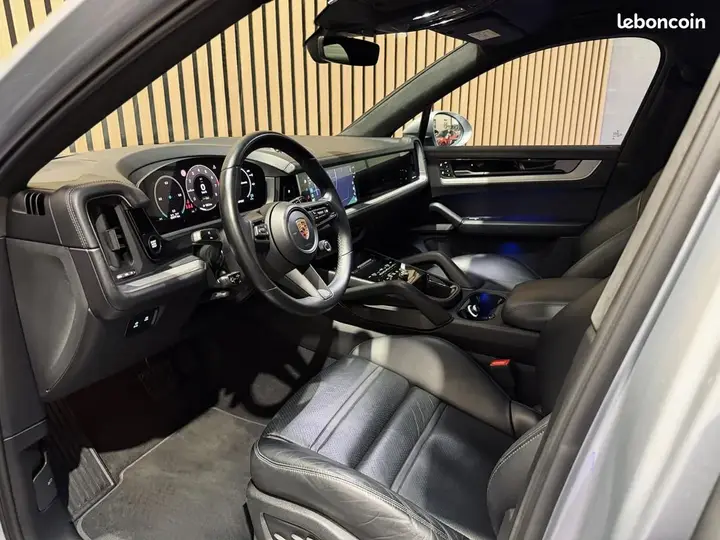 Porsche Cayenne 2024 photo 3