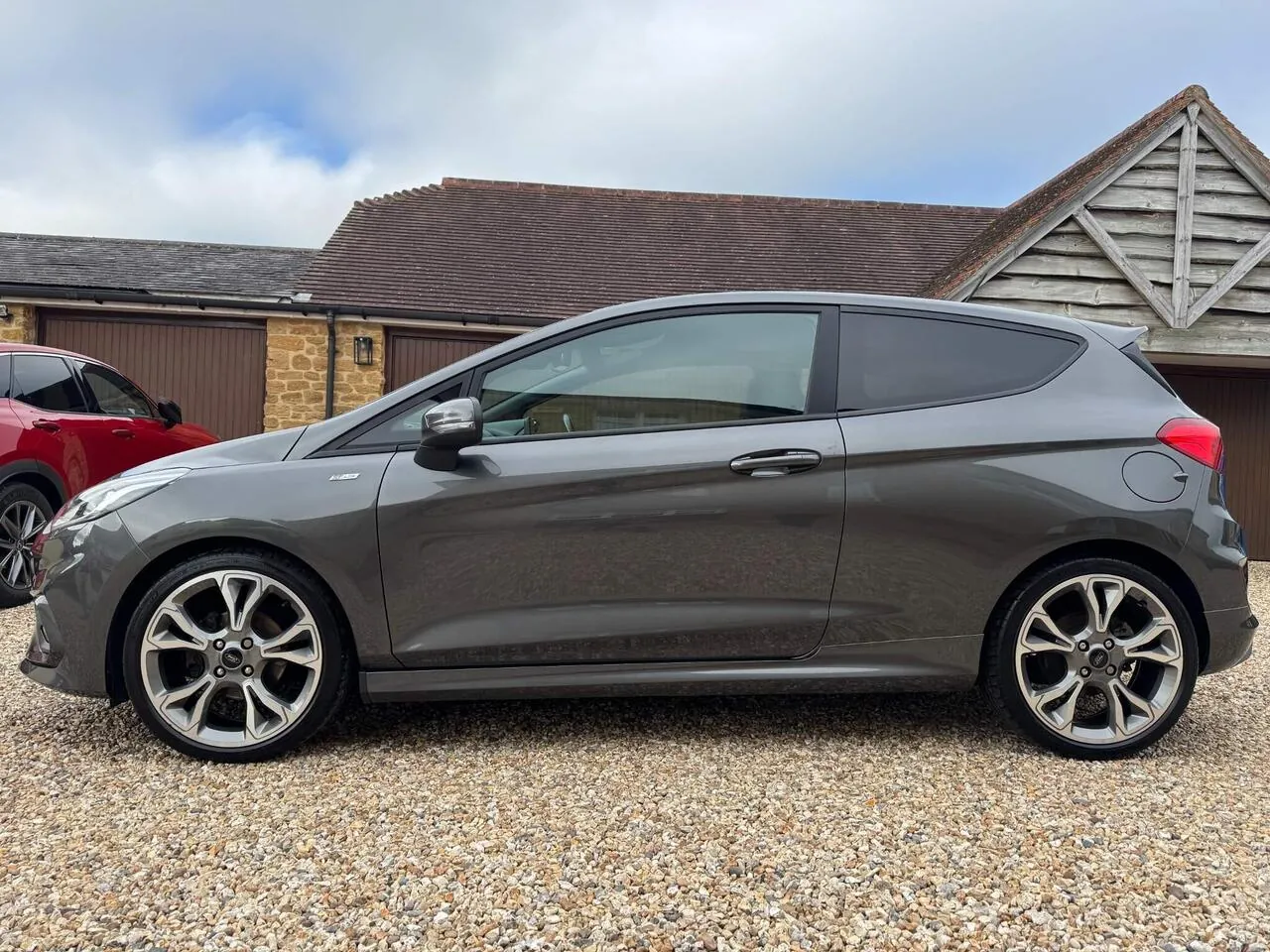 Ford Fiesta 2018 photo 2