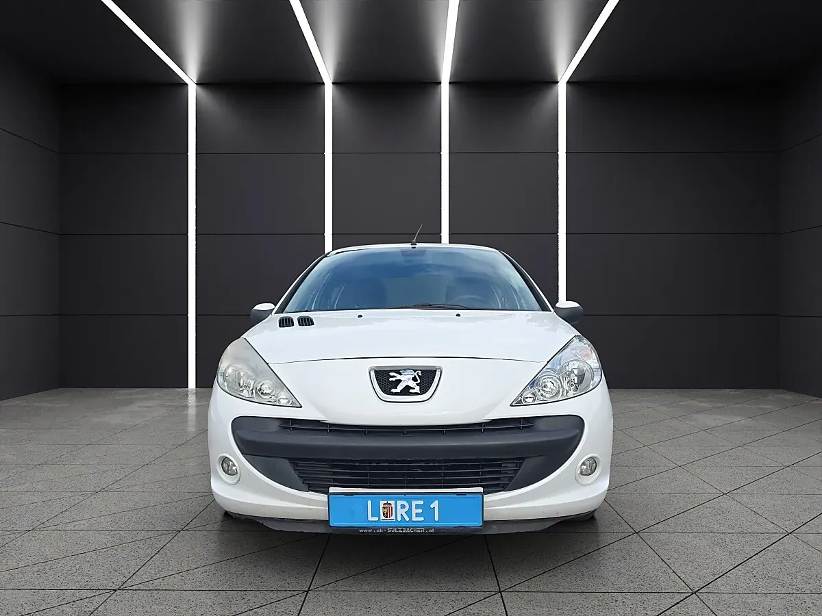 Peugeot 206 2010 photo 2