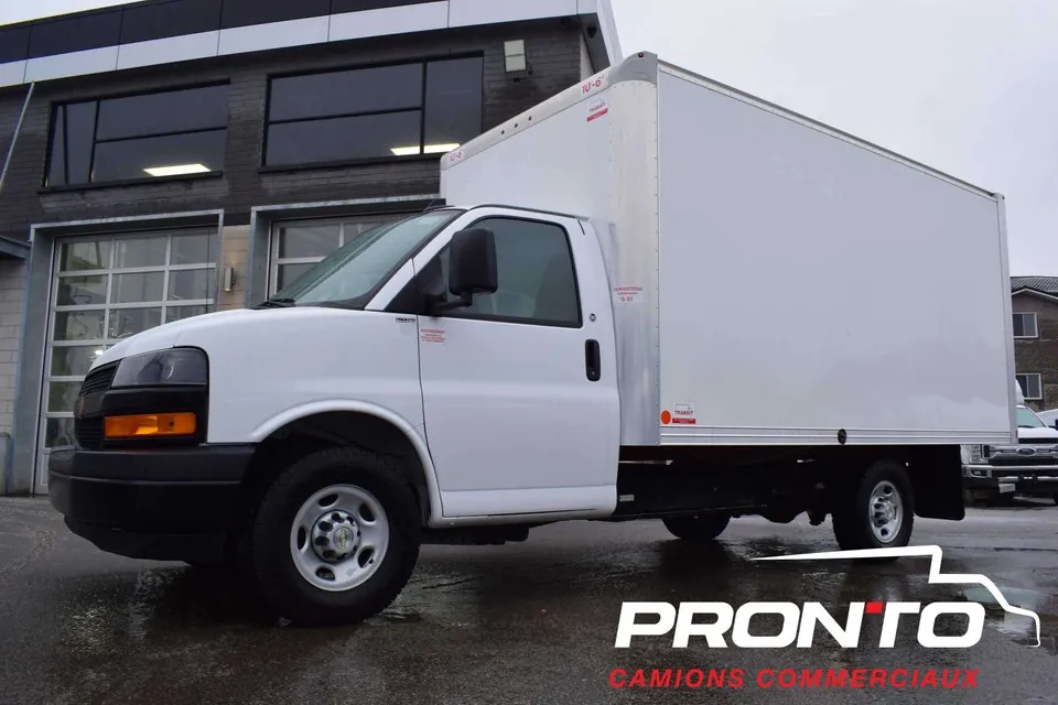 Chevrolet Express 2024 photo 3