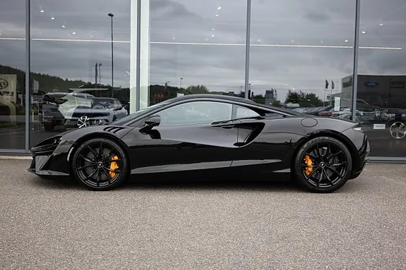 Mclaren Artura 2024 photo 5