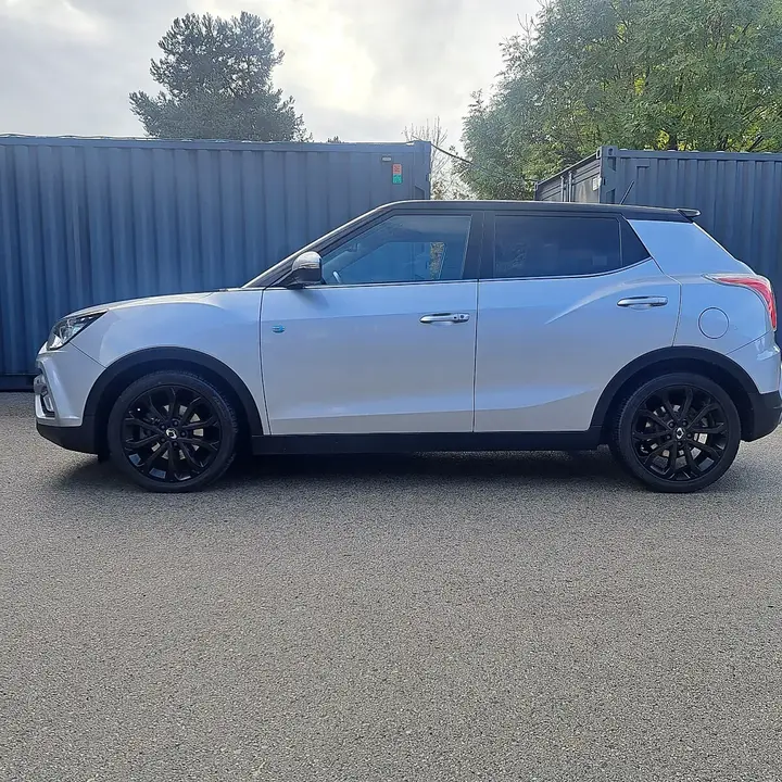 KG Mobility Tivoli 2019 photo 2