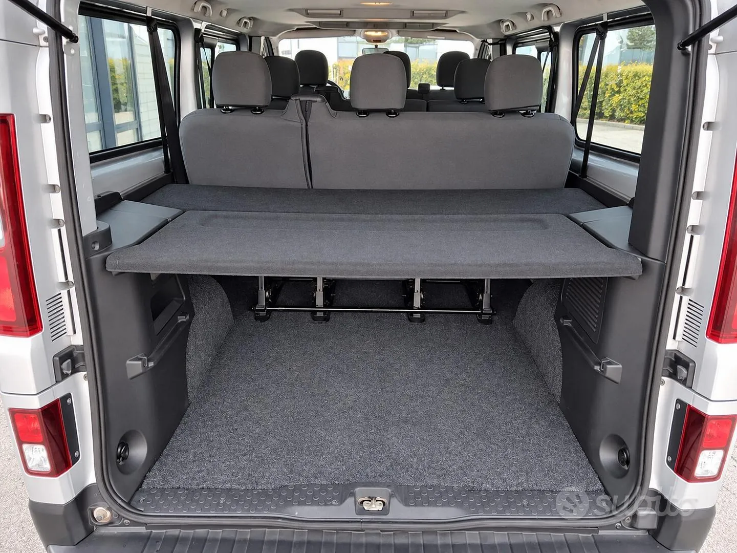 Renault Trafic 2017 photo 5