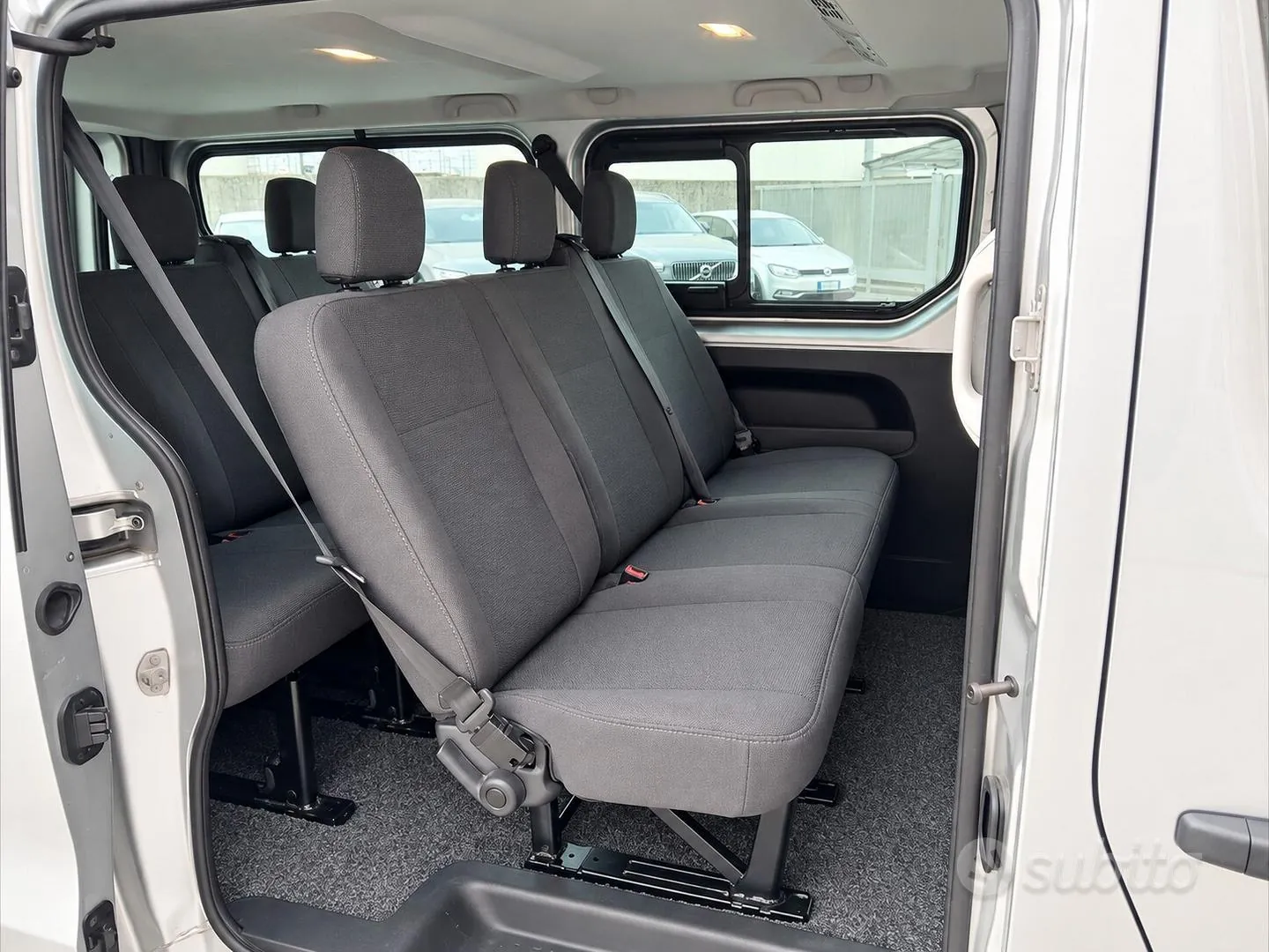 Renault Trafic 2017 photo 4