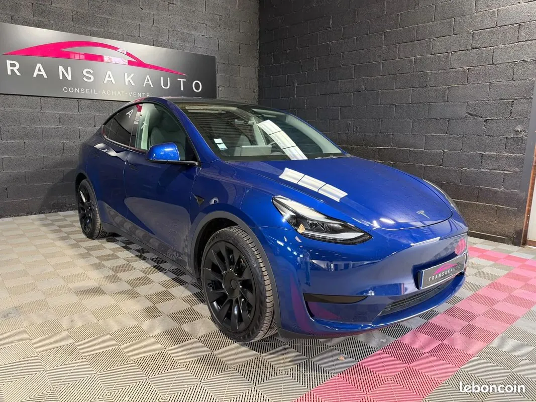 Tesla Model Y 2022 photo 3