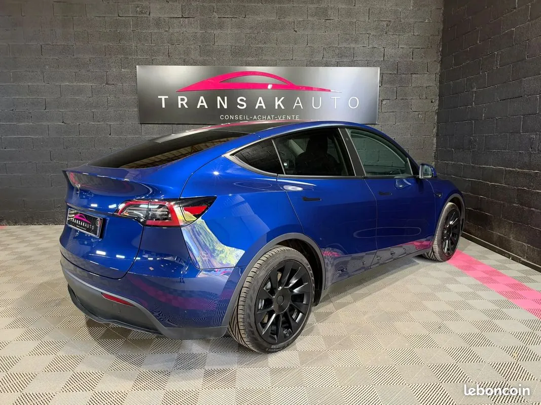 Tesla Model Y 2022 photo 4