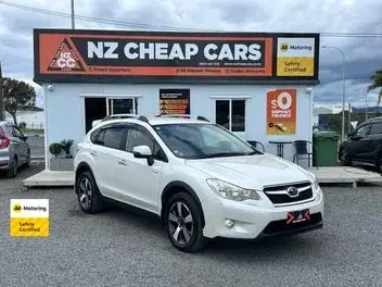 Subaru Xv 2014 photo 2