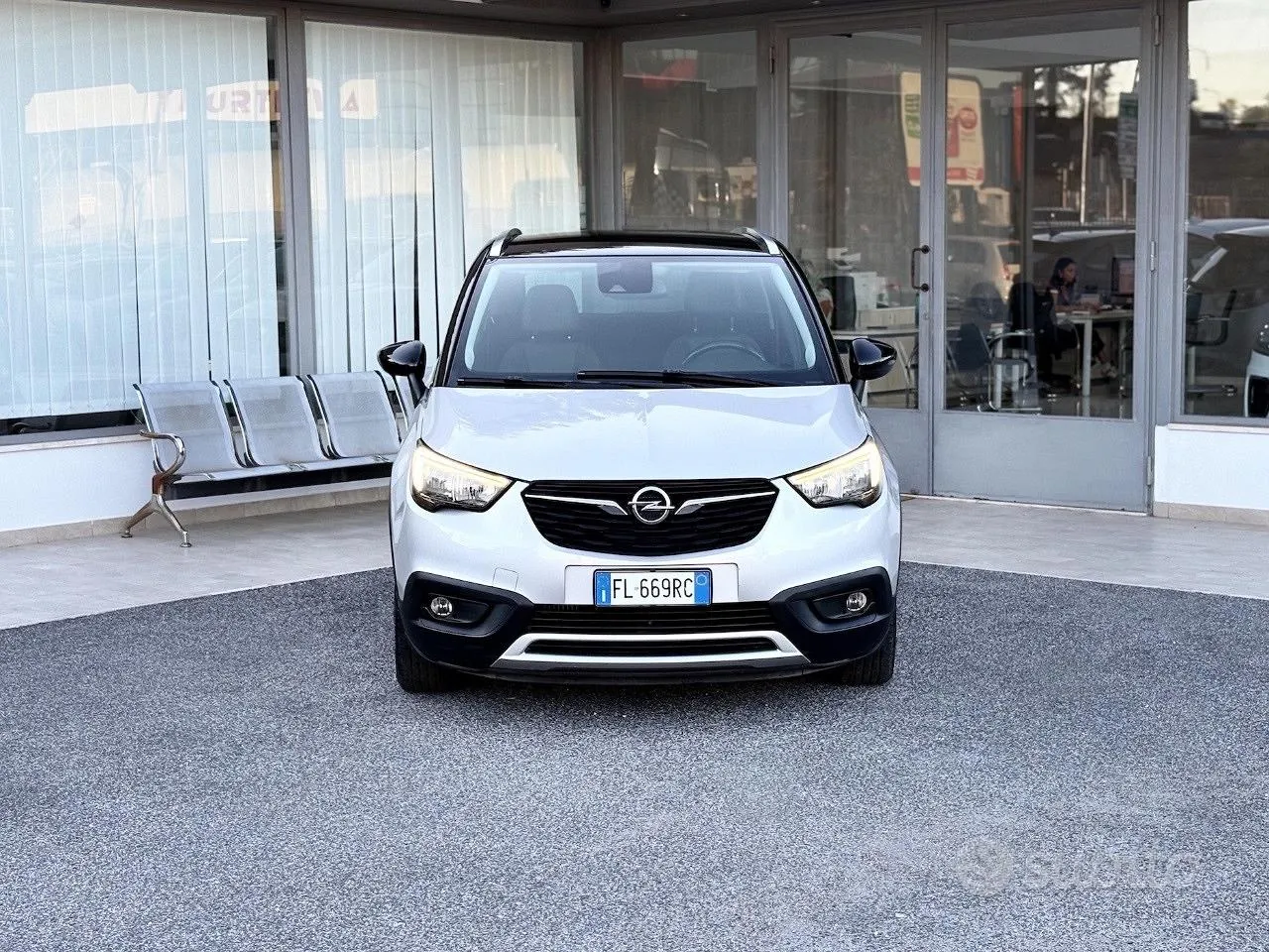 Opel Crossland X 2018 photo 2