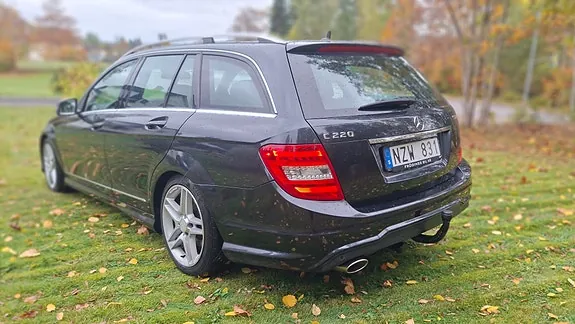 Mercedes-Benz C220 2013 photo 4