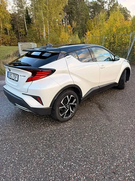 Toyota C-Hr 2021 photo 3