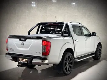 Nissan Navara 2016 photo 4