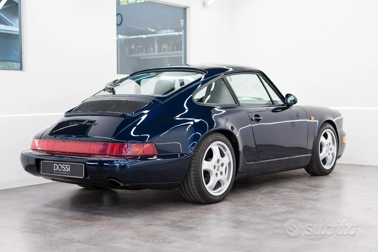 Porsche 911 1991 photo 2
