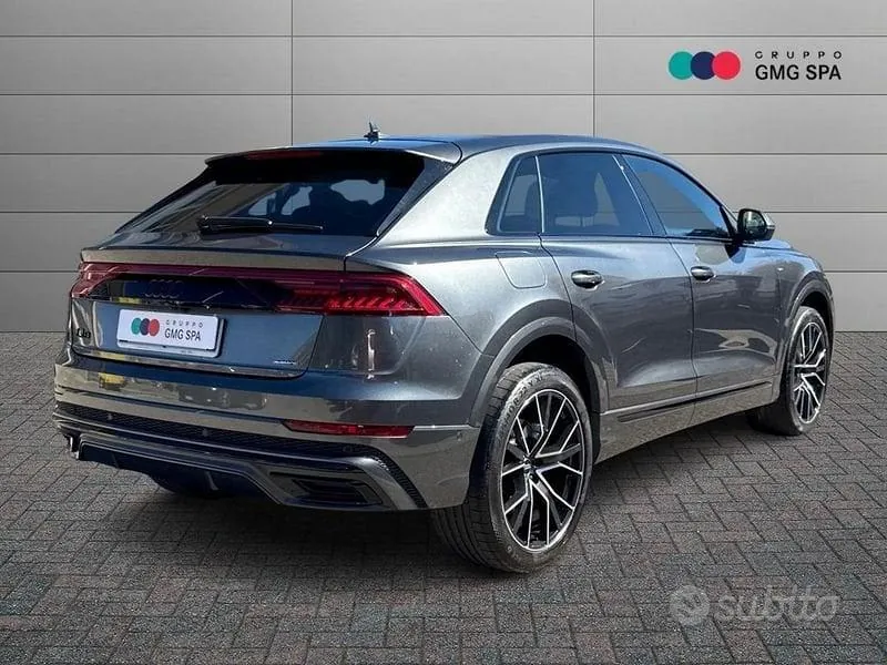 Audi Q8 2022 photo 3