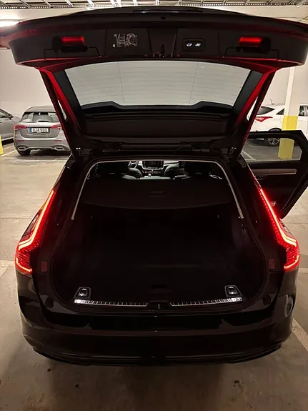 Volvo V90 2023 photo 4