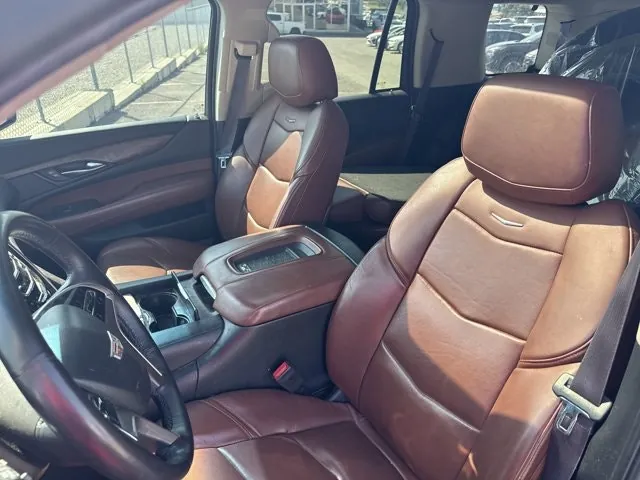 Cadillac Escalade 2017 photo 3