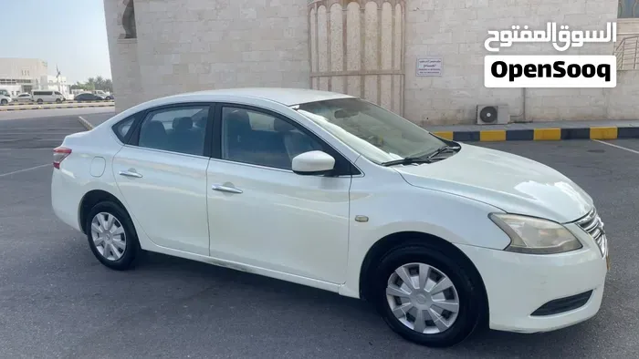 Nissan Sentra 2014 photo 4