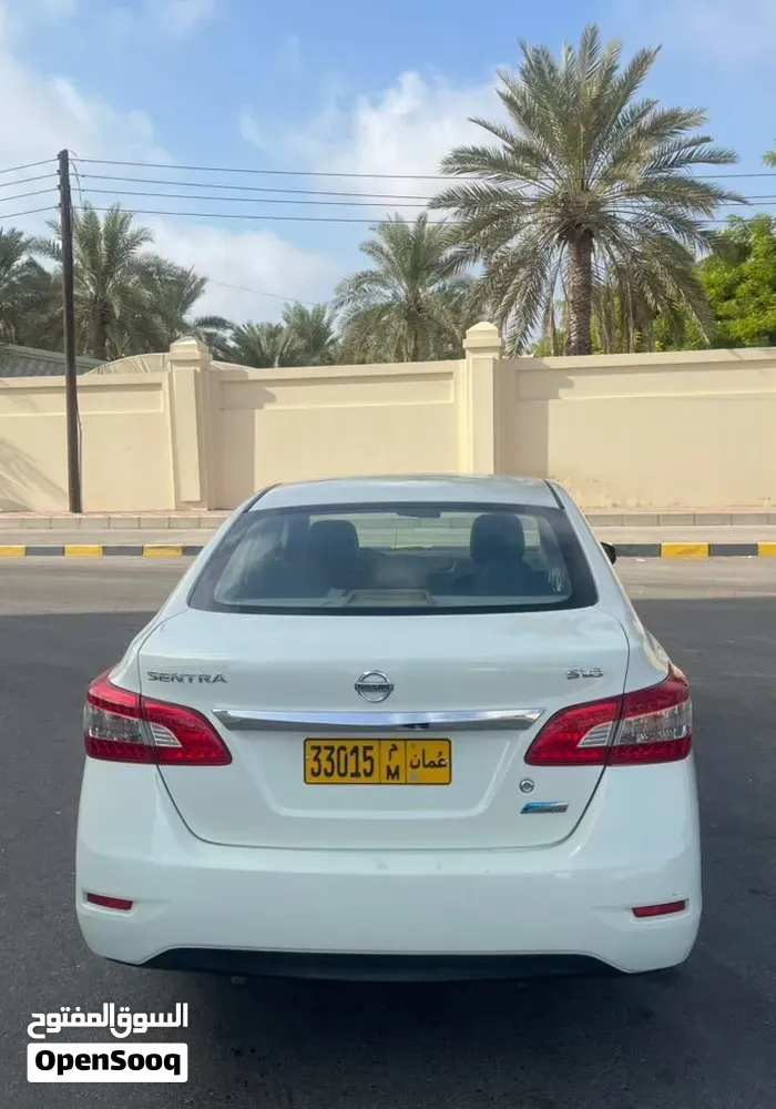 Nissan Sentra 2014 photo 2