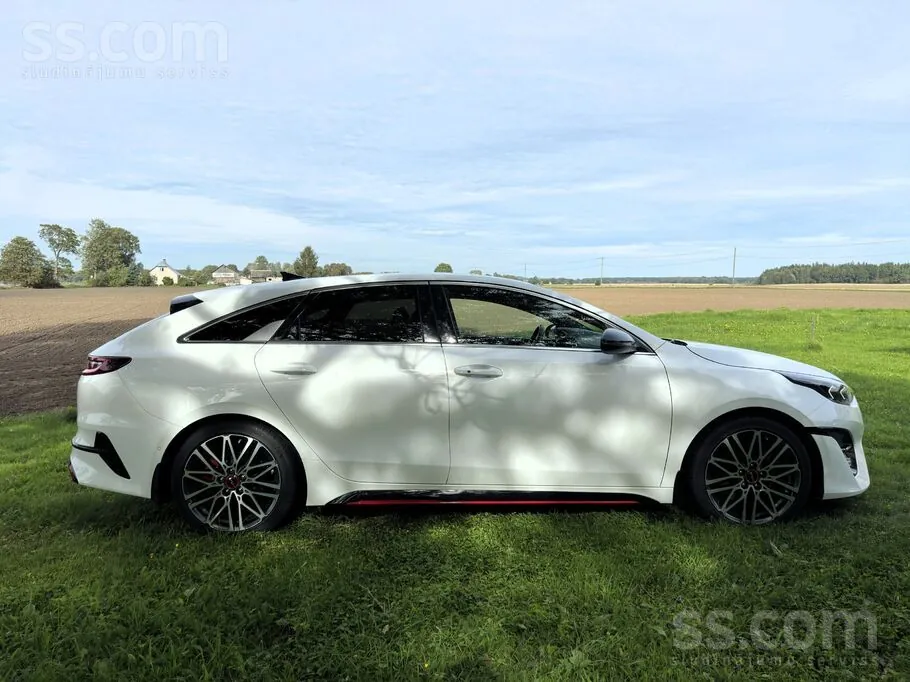 Kia Proceed Gt 2024 photo 5