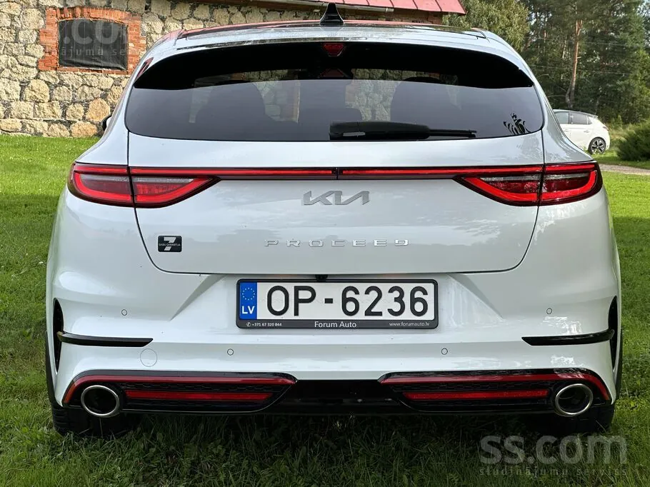 Kia Proceed Gt 2024 photo 3