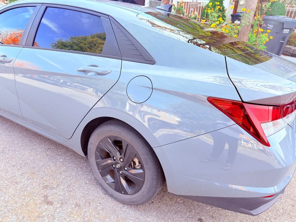 Hyundai Elantra 2022 photo 3