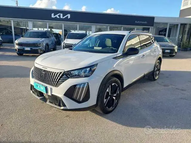 Peugeot 2008 2023 photo 3