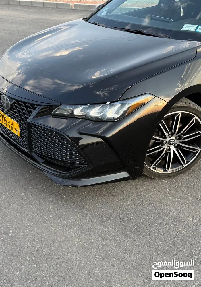 Toyota Avalon 2019 photo 2