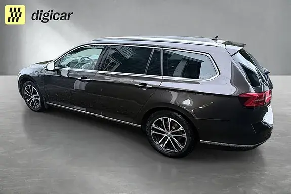 Volkswagen Passat 2016 photo 2