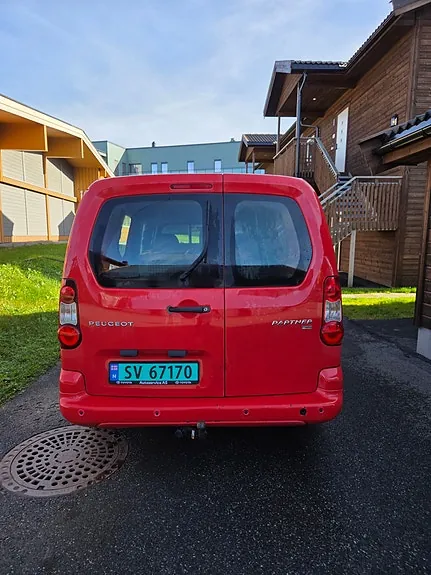 Peugeot Partner 2015 photo 2