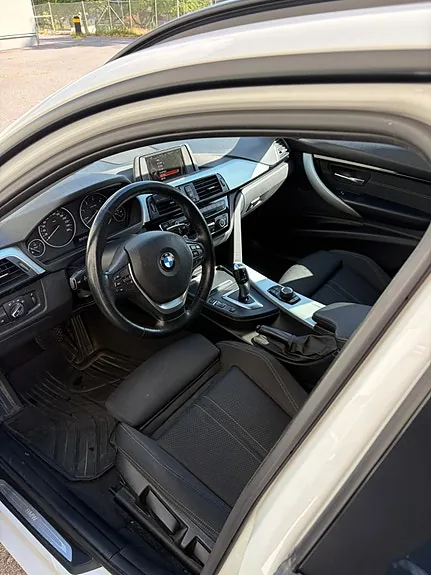 BMW 320D 2017 photo 4