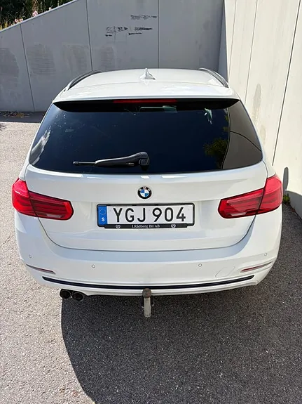 BMW 320D 2017 photo 3