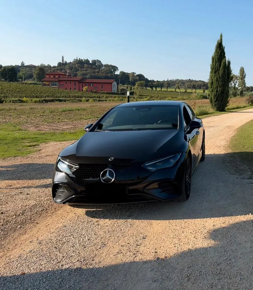 Mercedes-Benz Eqe300