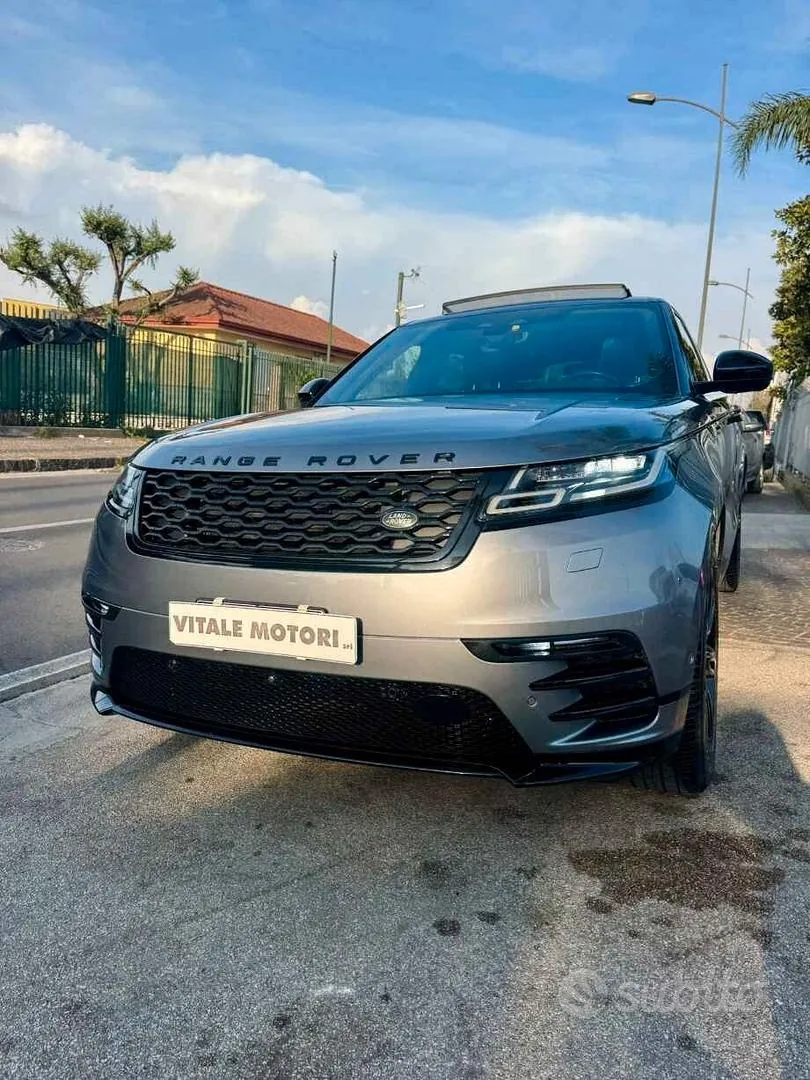 Land Rover Velar 2022 photo 4