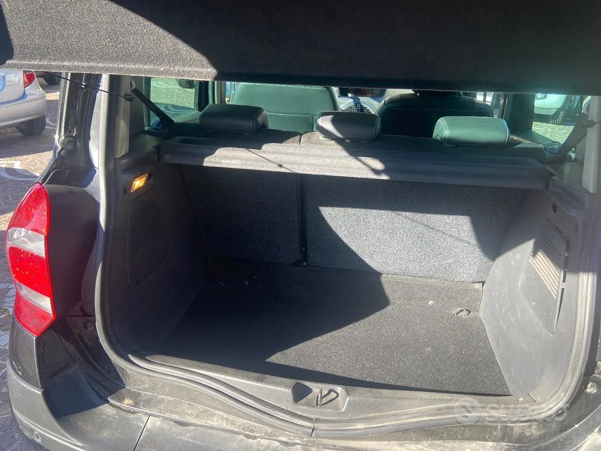 Renault Modus 2012 photo 3