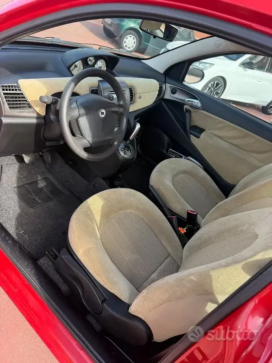 Lancia Ypsilon 2004 photo 5