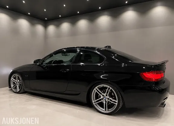 BMW 320D 2013 photo 5